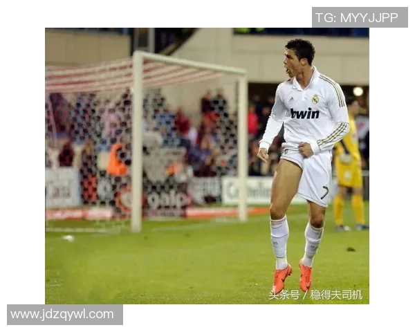 世界足球明星进球瞬间回顾与精彩时刻盘点