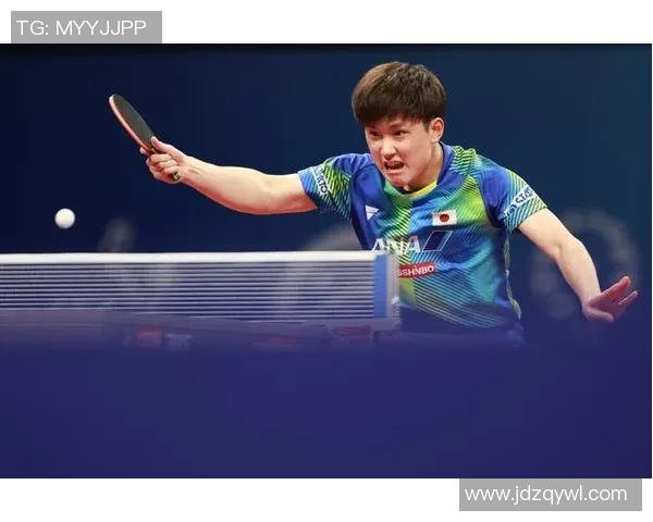 成都网球队以71分稳居联赛积分榜首位展现强劲实力 成都网球队以71分稳居联赛积分榜首位展现强劲实力