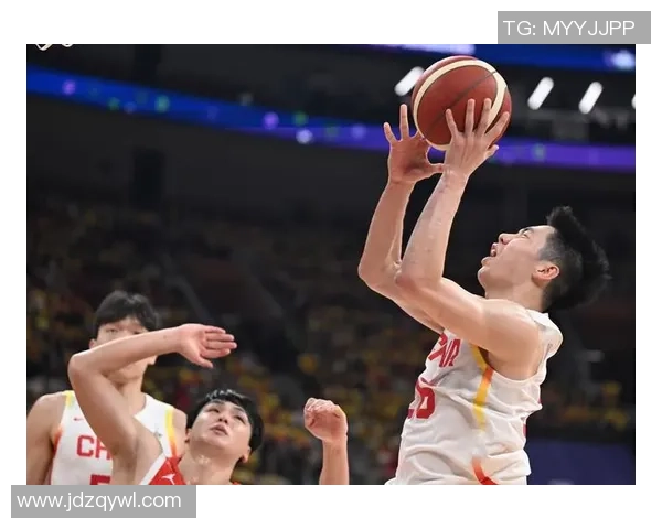 重庆篮球队中路突破战术解析与实战应用探讨