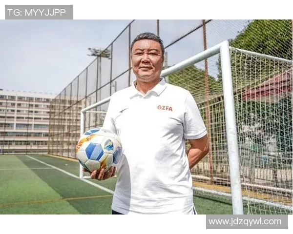 吴秀英专访:追忆足球生涯的辉煌与挑战 吴秀英专访:追忆足球生涯的辉煌与挑战