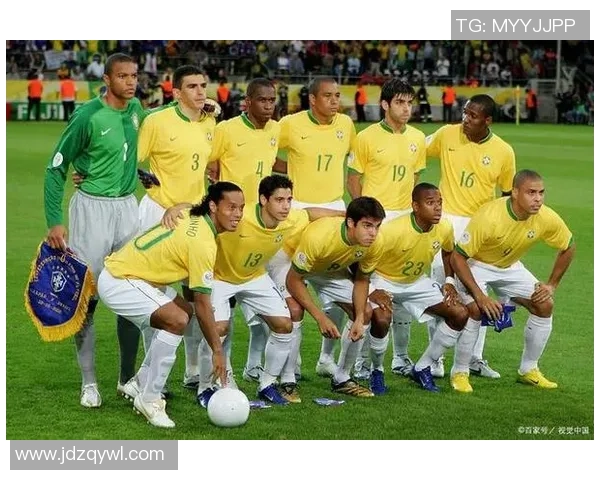 巴西黄头发足球明星的传奇旅程与辉煌成就揭秘